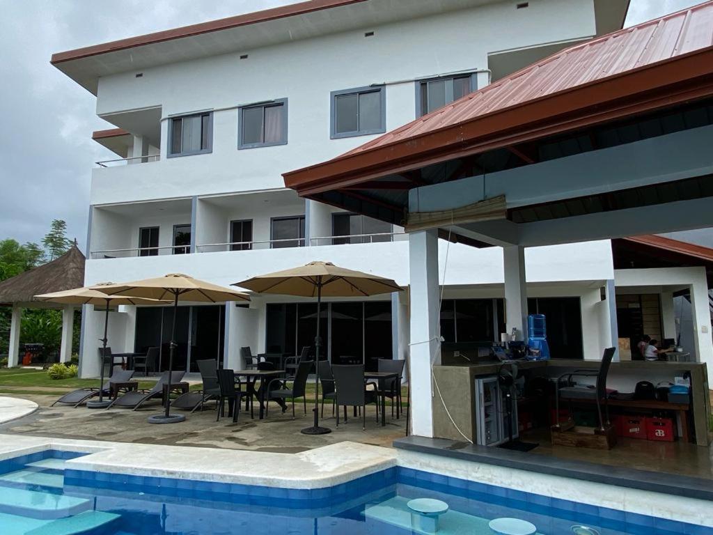 פנגלאו Malipaj Apartments מראה חיצוני תמונה