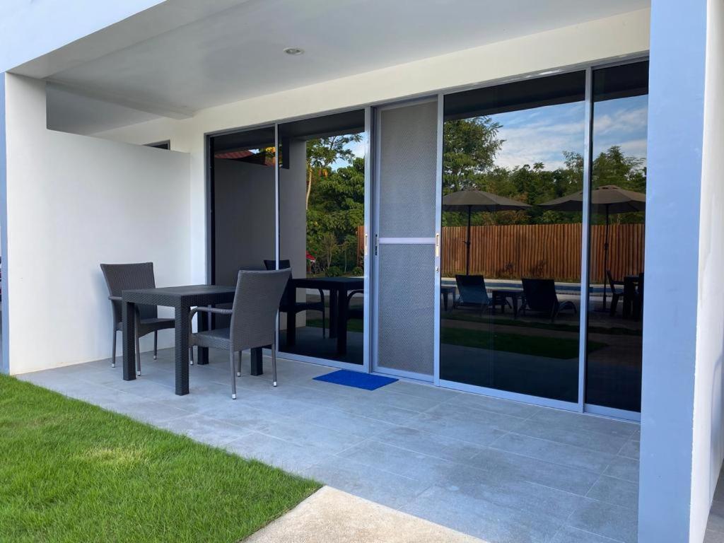 פנגלאו Malipaj Apartments מראה חיצוני תמונה